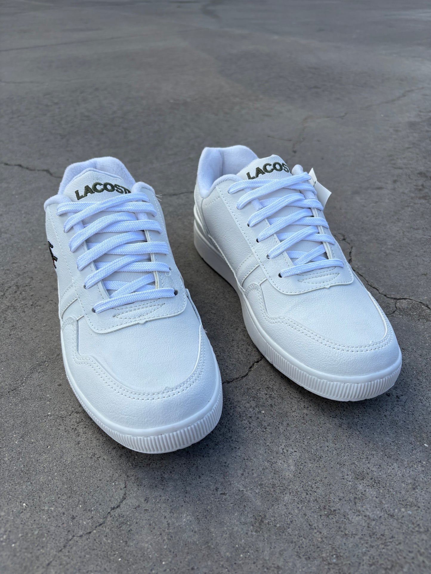 Lacoste 050