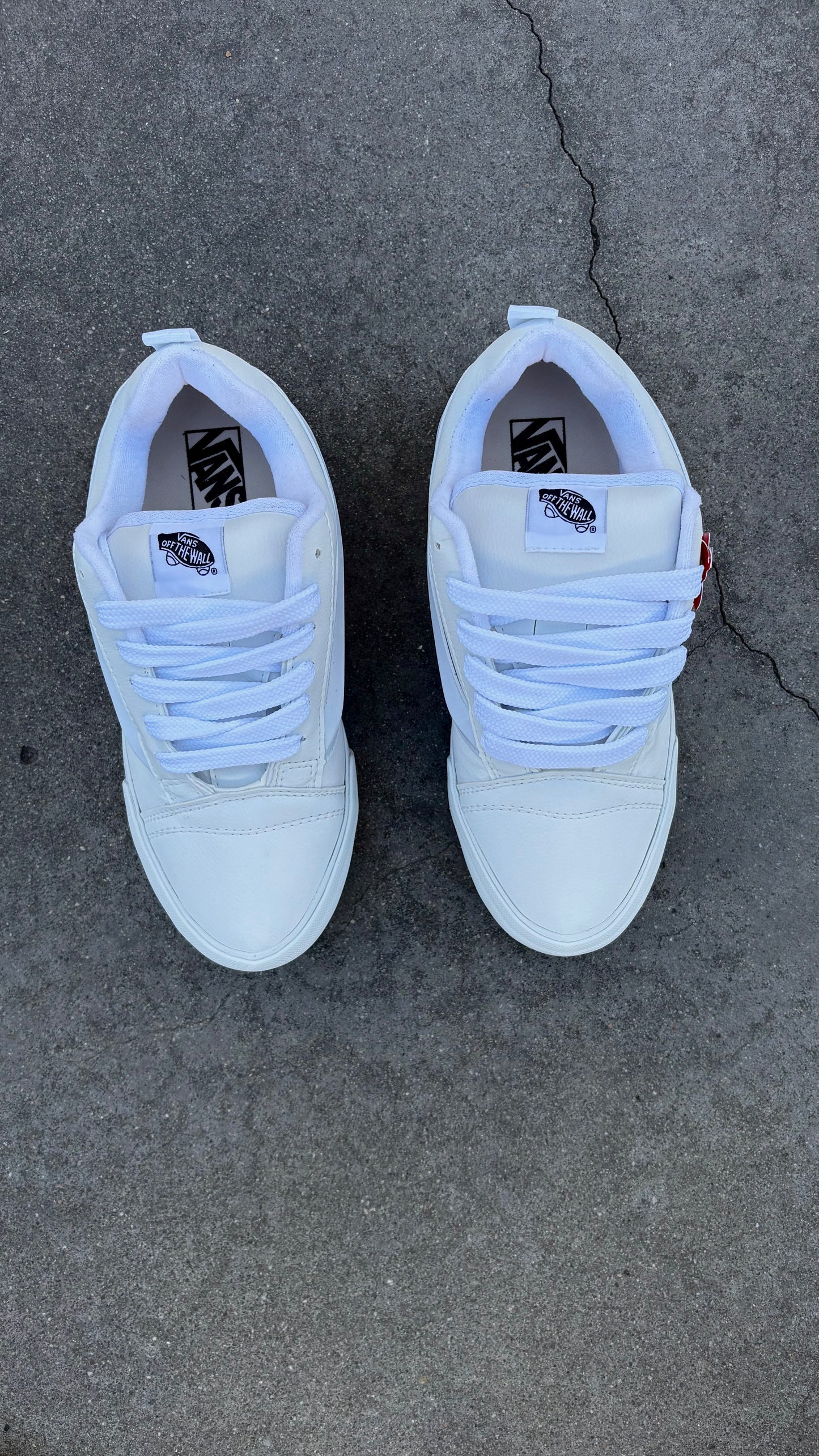 Vans Knu All white